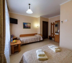 3-местная комната стандарт в Виктория