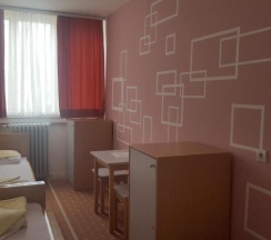 Двухместный номер Standard с красивым видом из окна 2 отдельные кровати в HI Hostel Zagreb