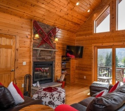 Коттедж с 5 комнатами в Marsh-Mellow Manor 5 Bedroom House