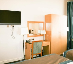 Семейный номер Superior в Cromwell Crown Hotel