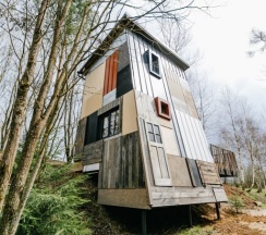 House Antresol в Сарай Сараев