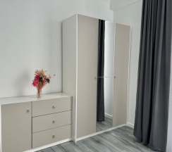 Апартаменты с 3 комнатами с балконом и с красивым видом из окна в Adal Apartments