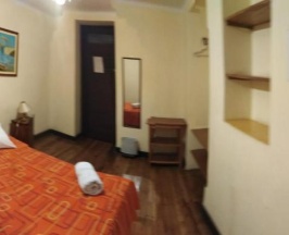 Четырёхместный номер Standard с видом на город в El Tuco Hotel