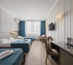 Семейный номер с 3 кроватями в Ka Royal Hotel Boutique