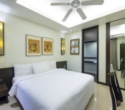 Трёхместный номер Standard в Lokal Phuket