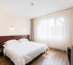 Двухместный номер Standard 2 отдельные кровати в Sunjoy Hotel