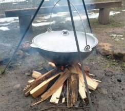 Четырехместная студия с односпальными кроватями в Лесной