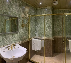 Улучшенный в Artis plaza hotel