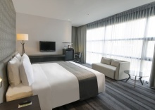 Двухместный номер Premium с видом на город двуспальная кровать в Holiday Inn Bangkok Sukhumvit, an IHG Hotel