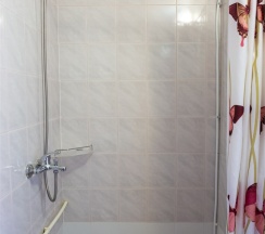 Полулюкс 2 с односпальными кроватями в Камелот