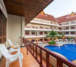 Четырёхместный люкс в Tony Resort
