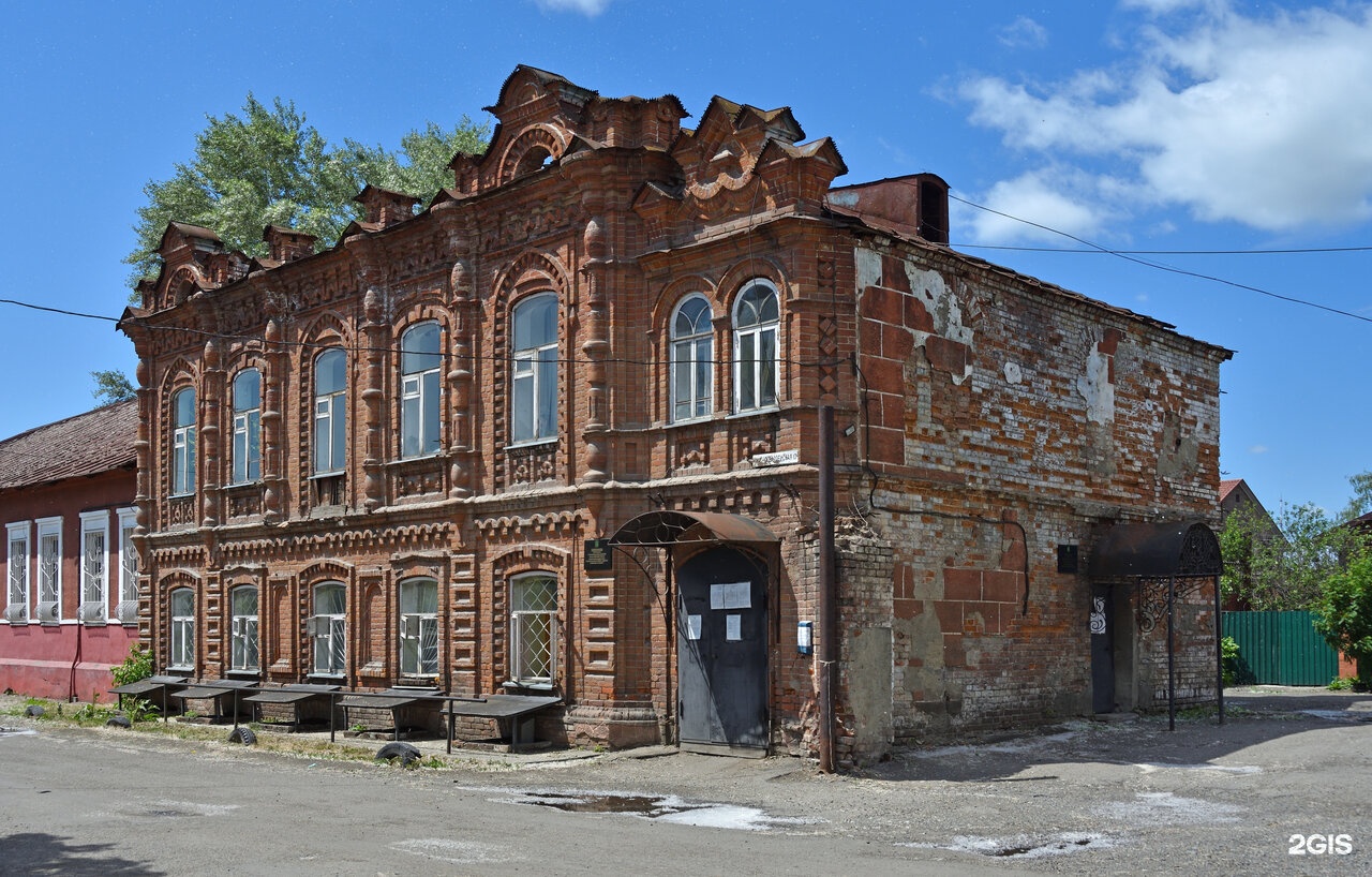 Здание, сохранившееся со времен Бийской крепости, Бийск — 2ГИС