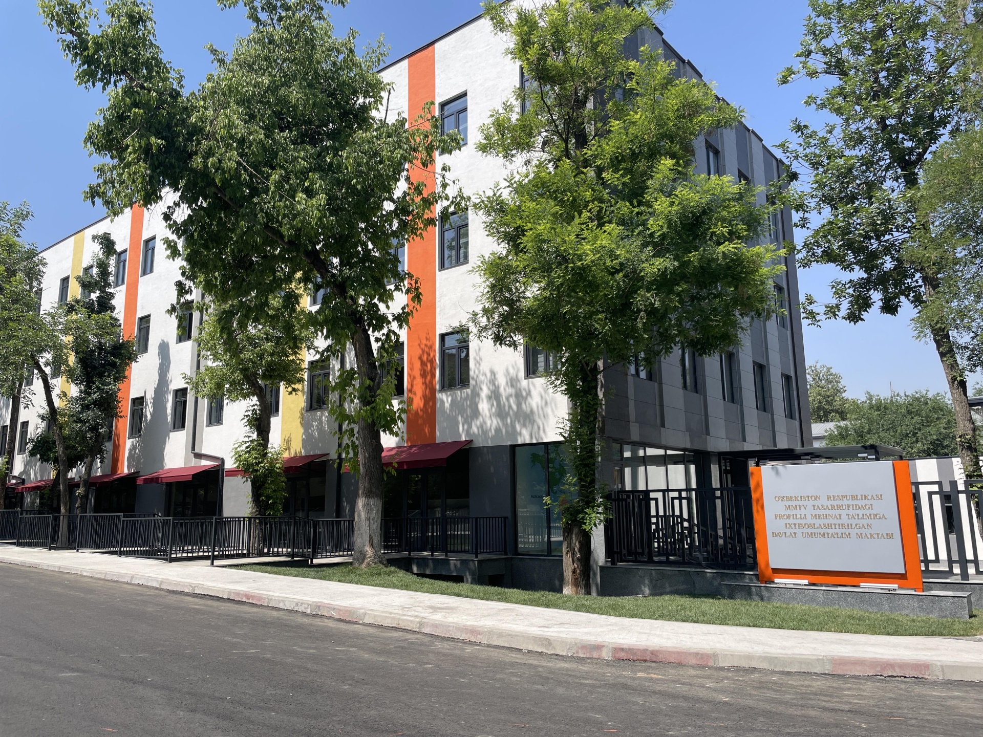 Porno bokira kaltaklash Porno seks rus kichik qizlar