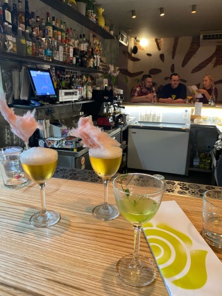 Әйелімнің үйіне досымды шақырдым