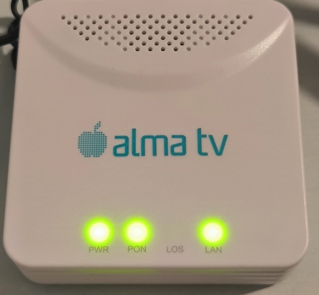 Армен Оганесовтың эротикасы Ford Mondeo көлігінің алдыңғы басқару тұтқасының төлкелерін ауыстыру