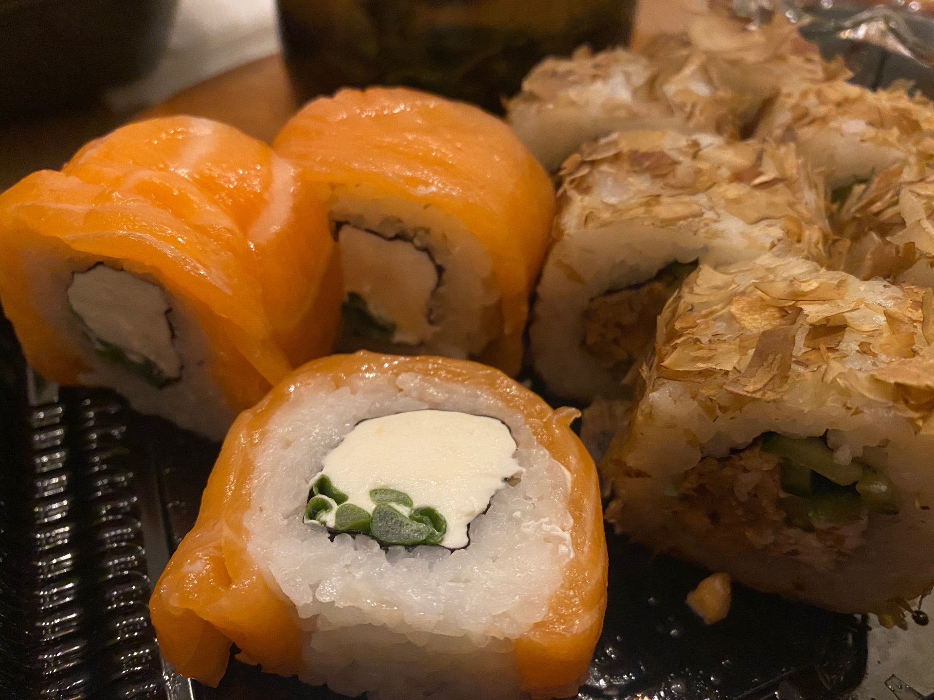 Sushi&Rolls, служба доставки суши, посёлок Краснообск, Дом Быта, рп.  Краснообск — 2ГИС