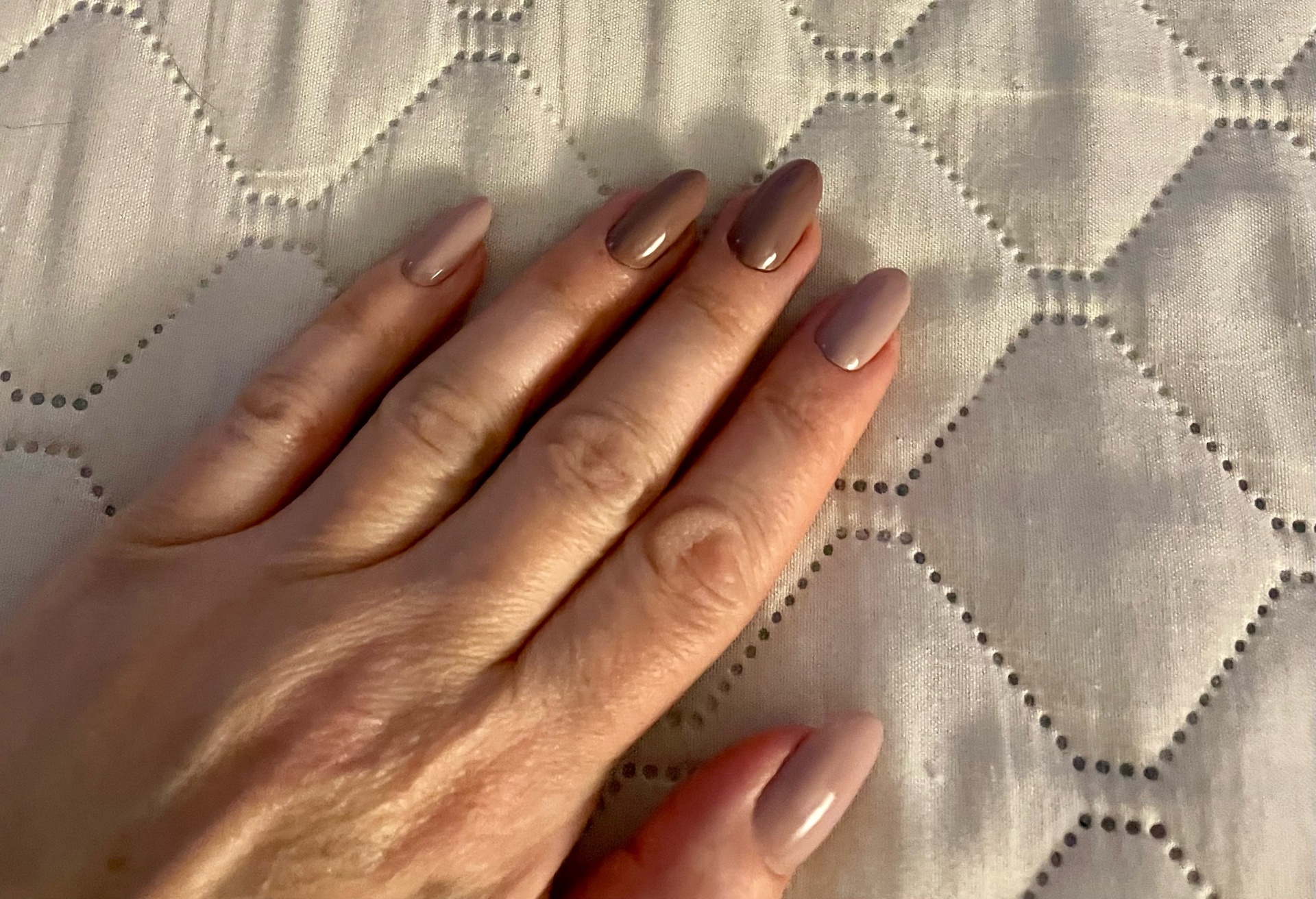 Ирис Laser&nail, студия красоты, проспект Королёва, 57 к1, Санкт-Петербург  — 2ГИС