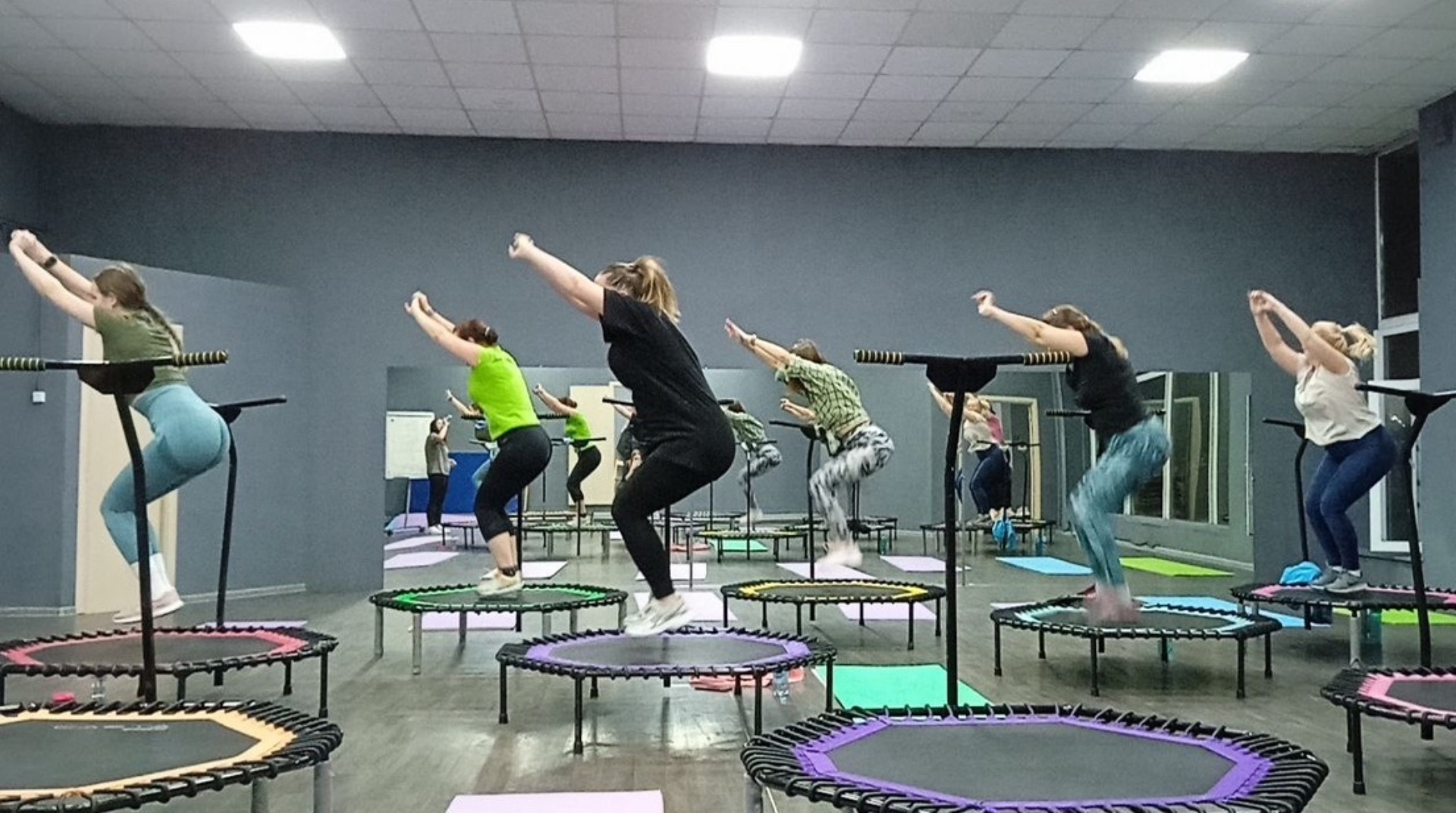 Jumping Fitness Красноярск, улица Щорса, 27, Красноярск — 2ГИС