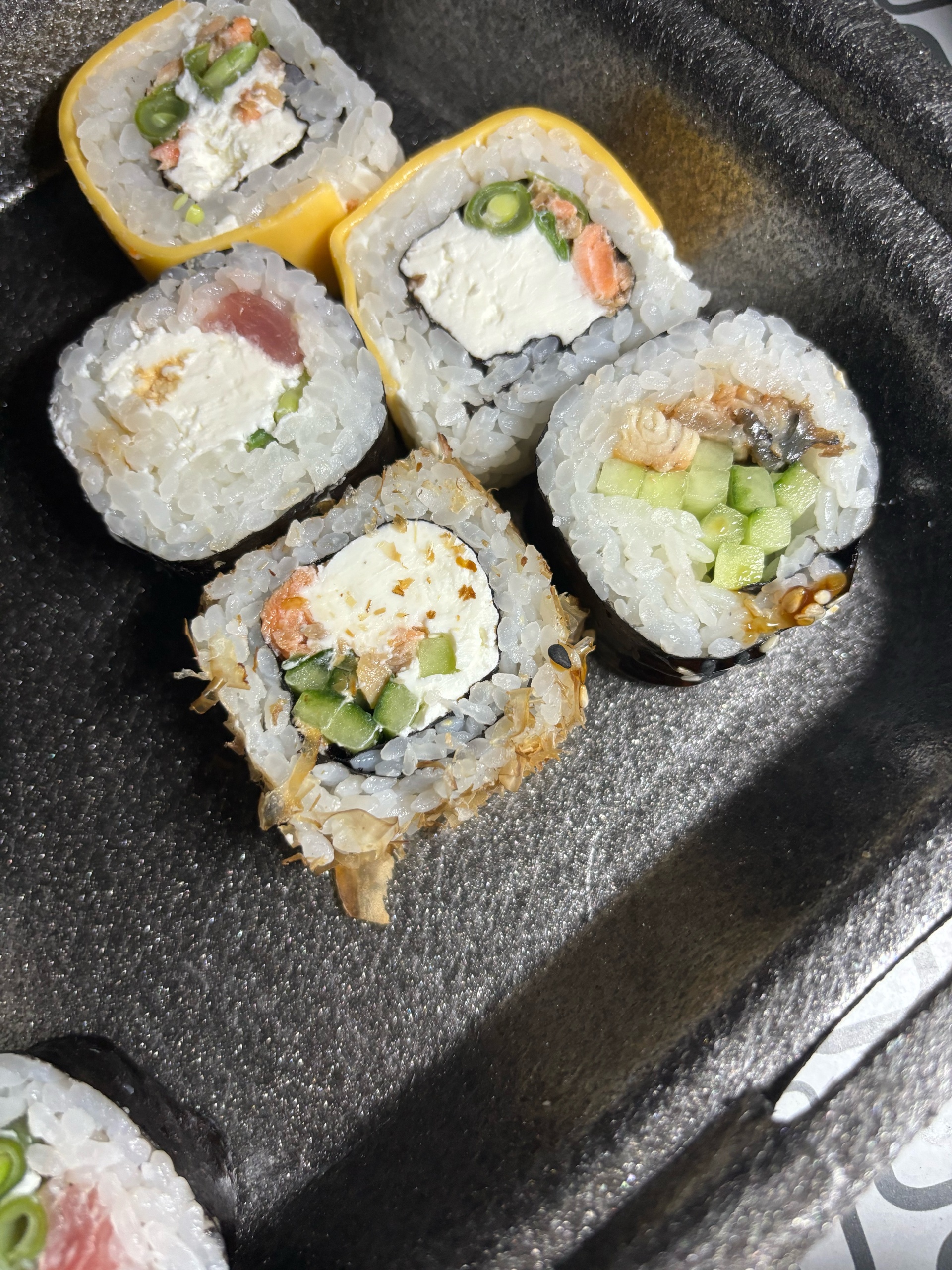 Sushi классика, служба доставки, улица Молодогвардейцев, 31а, Челябинск —  2ГИС