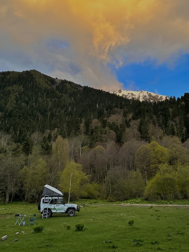 Camper tour