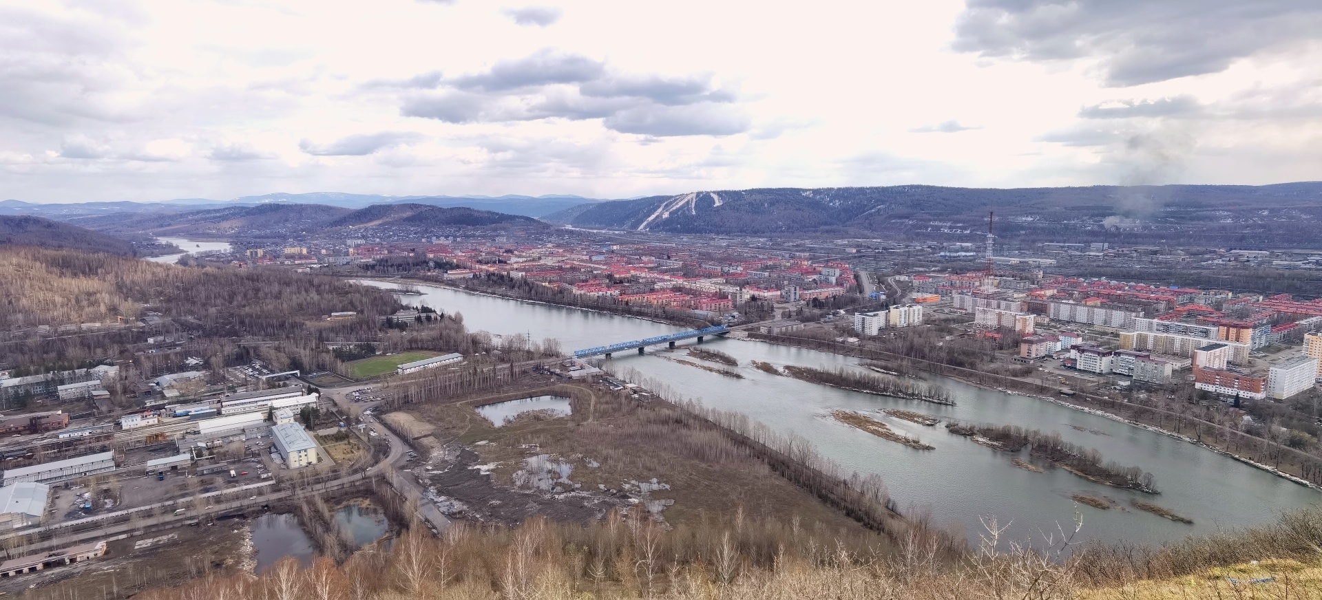 Междуреченск: карта с улицами, домами и организациями города — 2ГИС