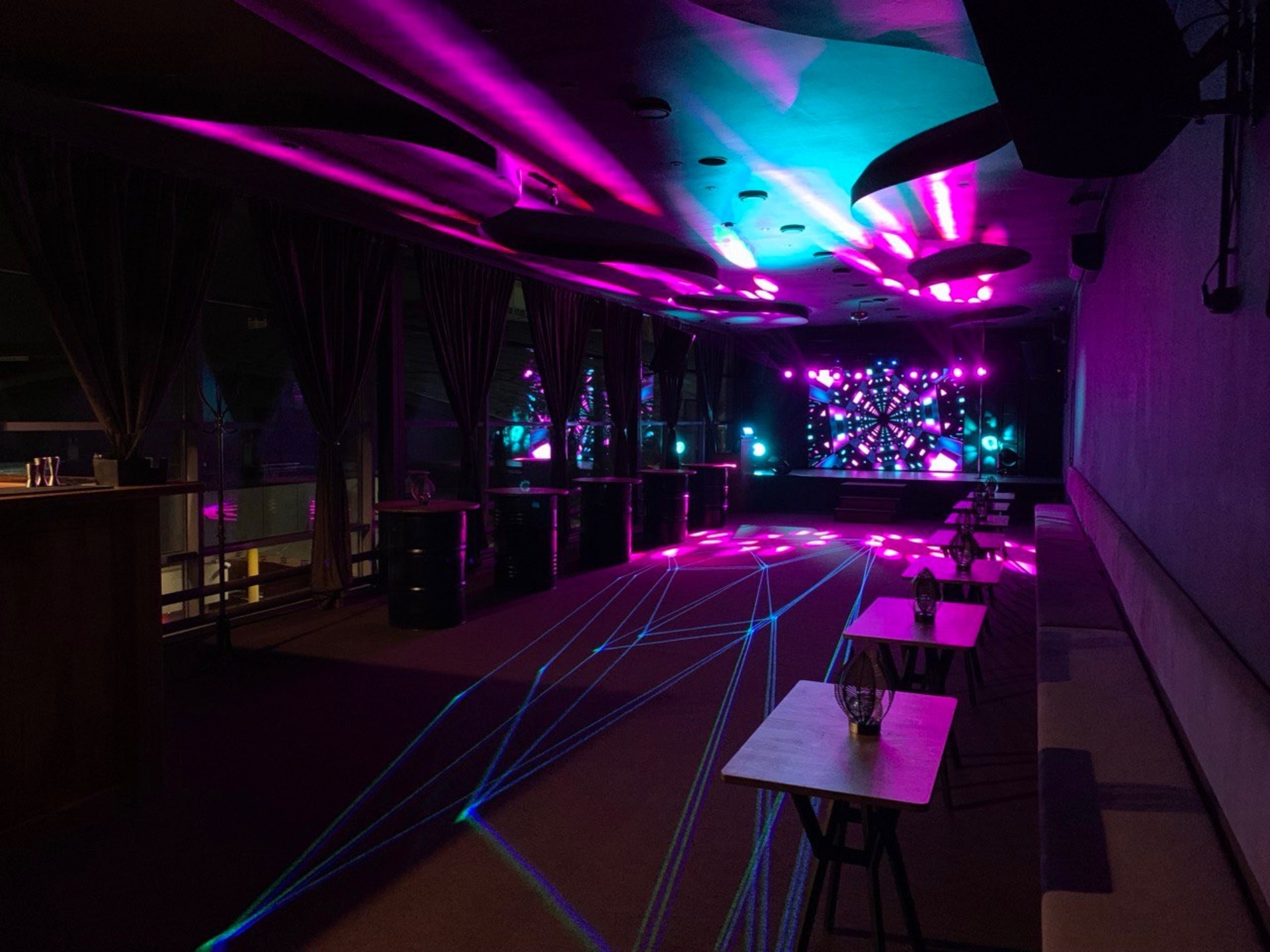 Орыс кеуделі ханымдар порносы