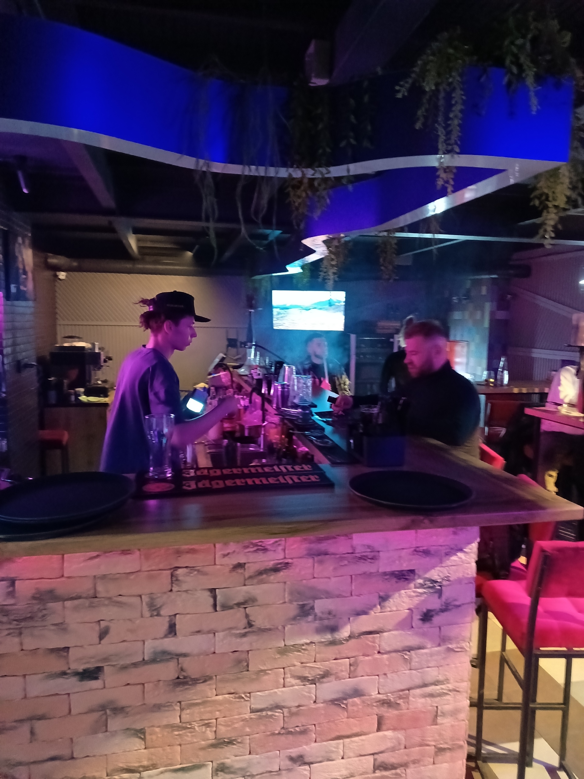 Lampa lounge bar, ТЦ Мытный Двор, улица 8 Марта, 8д, Екатеринбург — 2ГИС