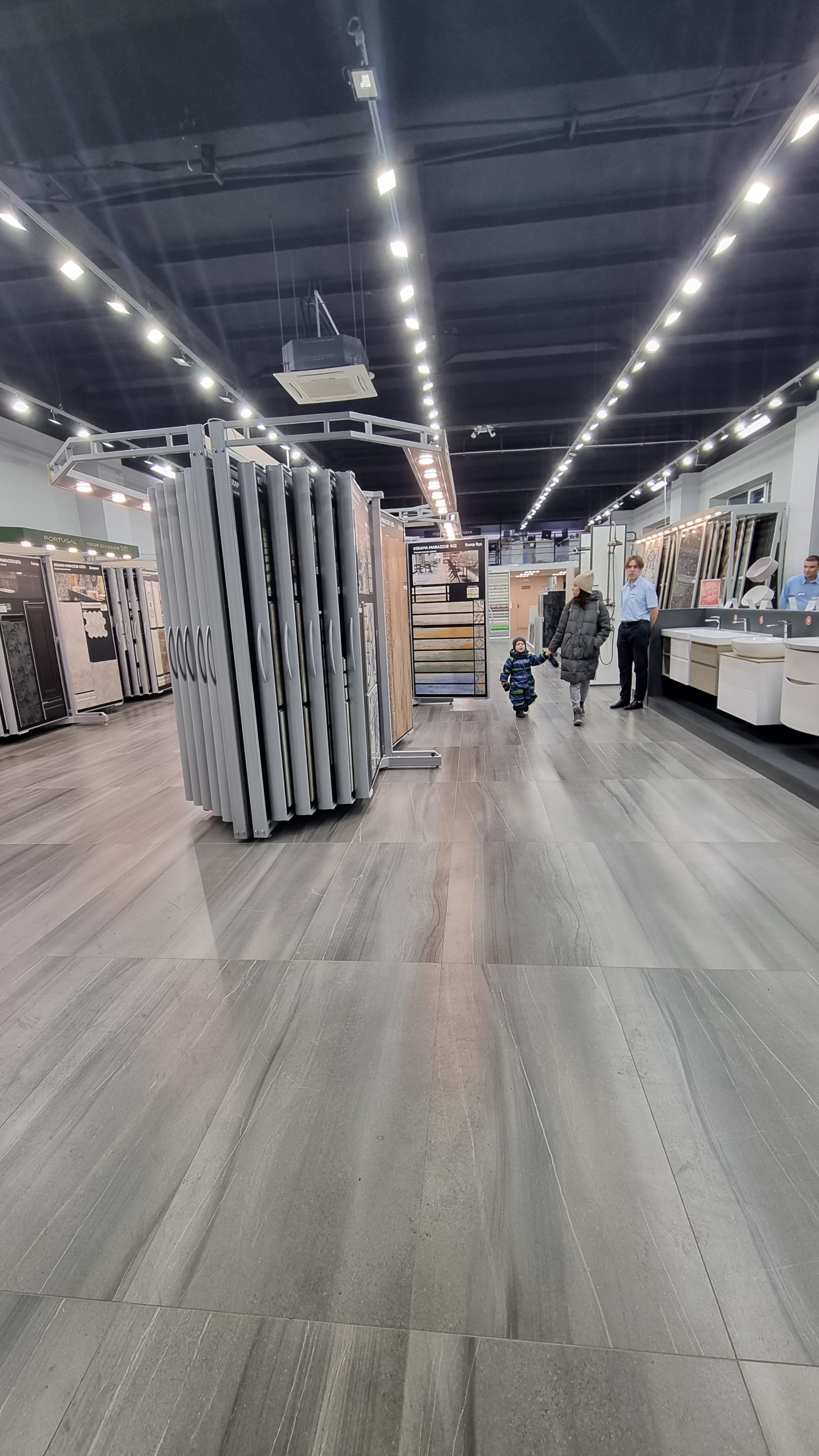 KERAMA MARAZZI, фирменный магазин плитки, керамогранита и сантехники,  Демьяна Бедного, 96 ст18, Тюмень — 2ГИС