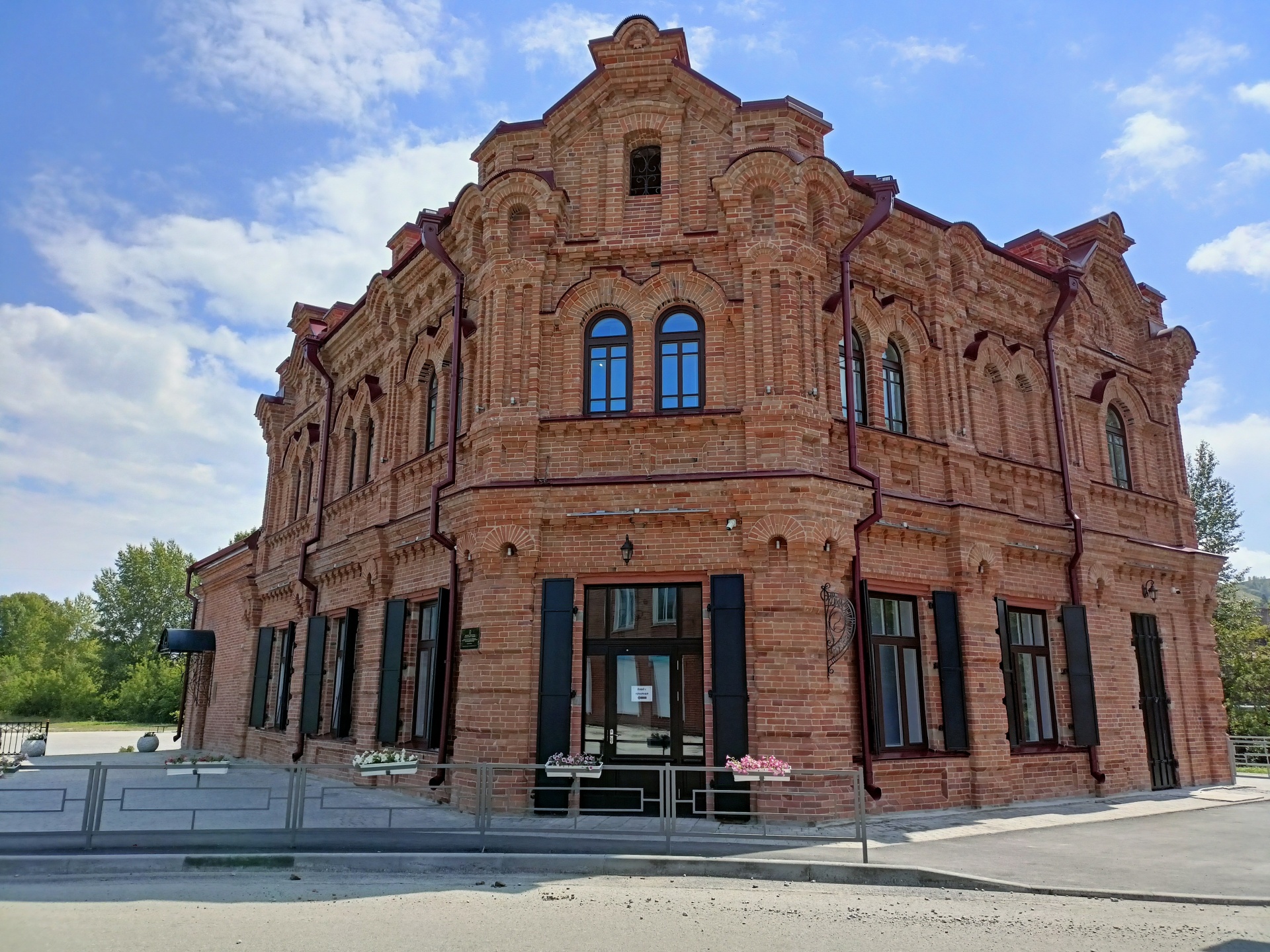 Гурьевский городской краеведческий музей, Коммунистическая, 2, Гурьевск —  2ГИС