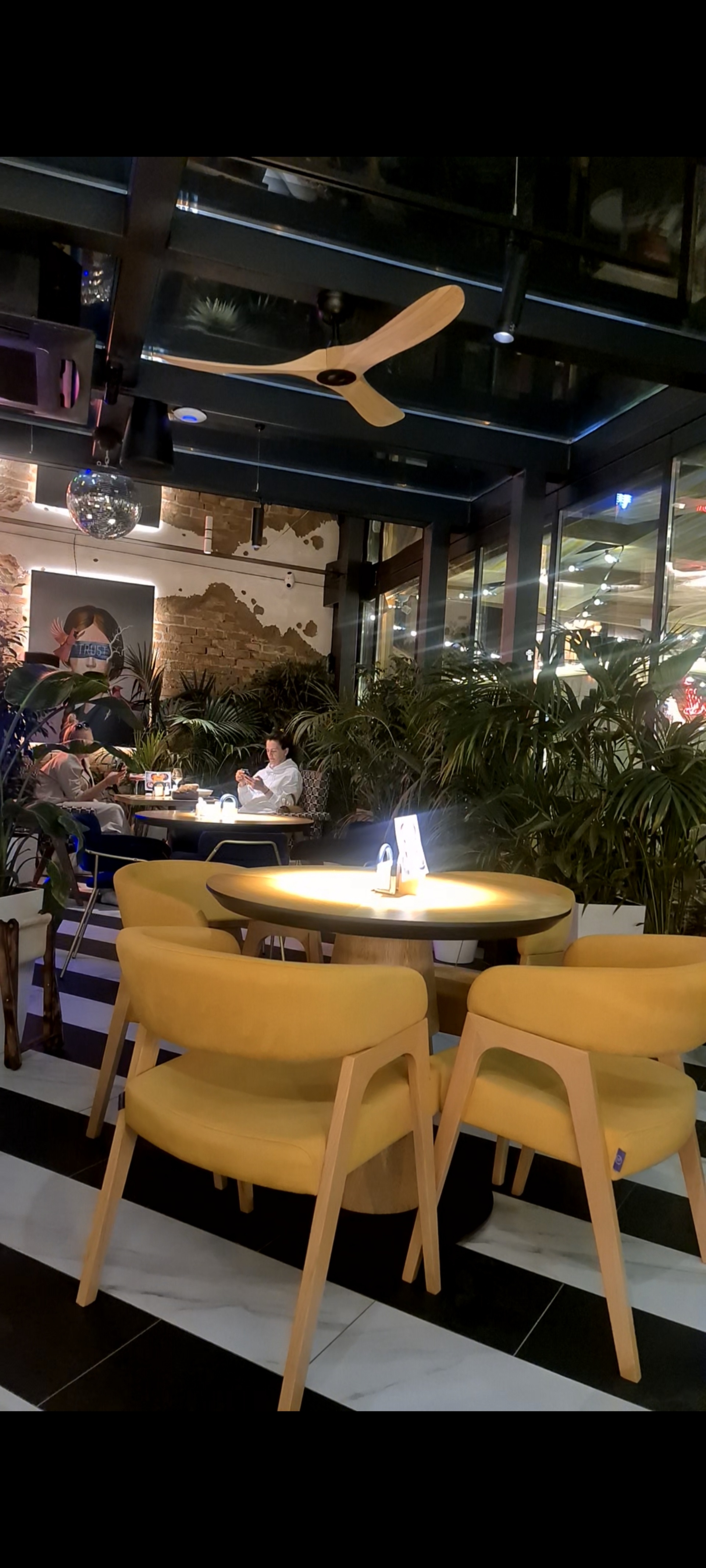 Robbi Cafe Italiano, Крымская, 3 к1, Геленджик — 2ГИС