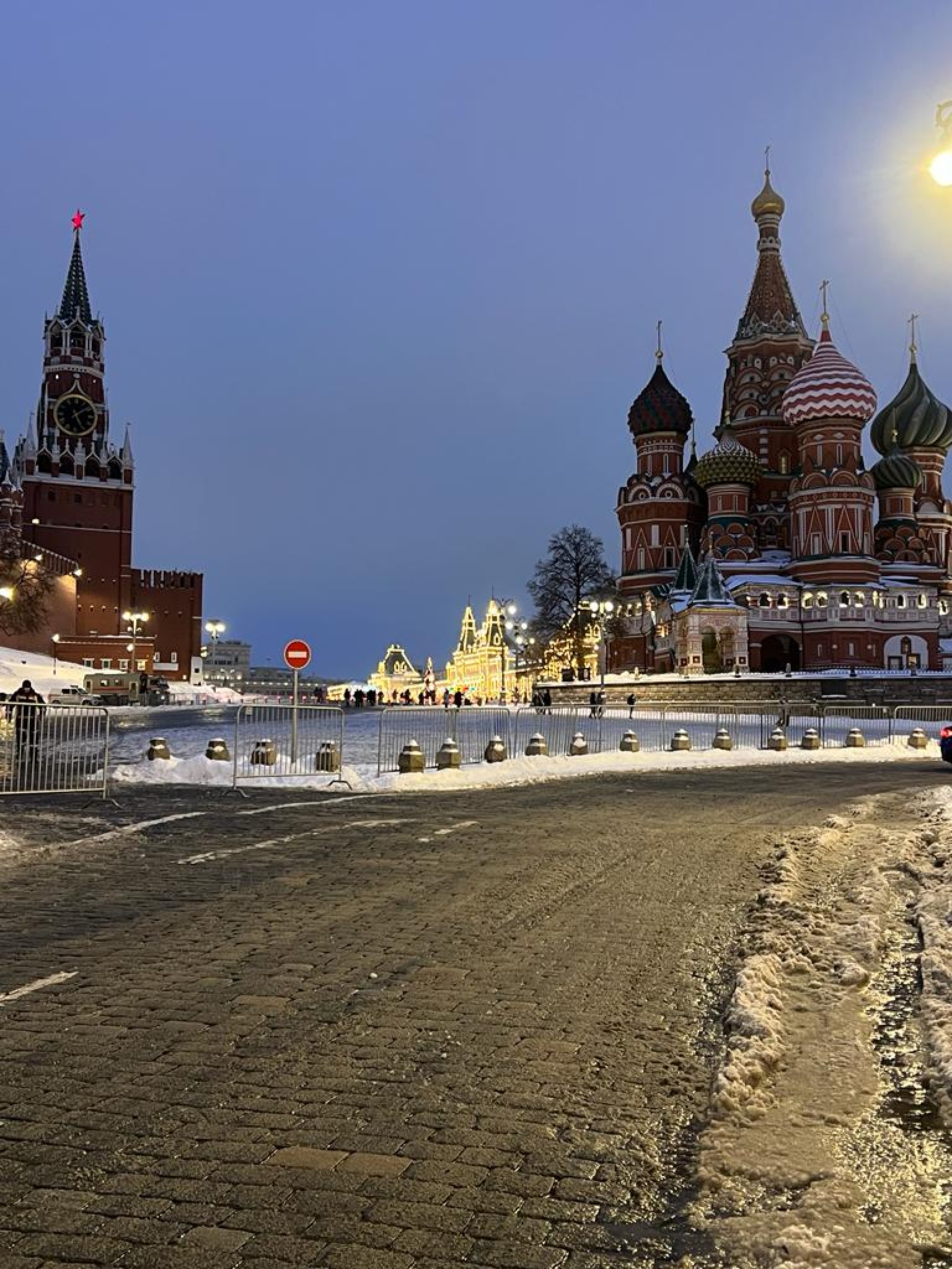 People Red Square, отель, Софийская набережная, 30 ст1, Москва — 2ГИС