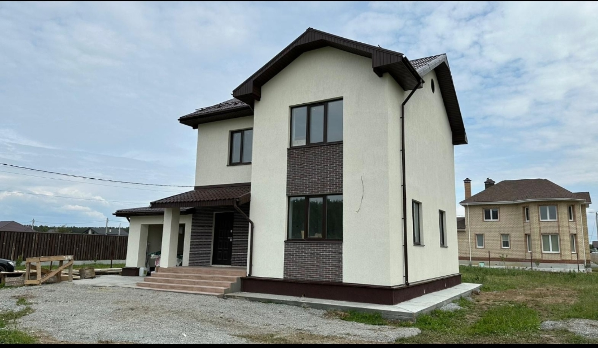 Tan House, улица Апельсиновая, 31, пос. Рассоха — 2ГИС