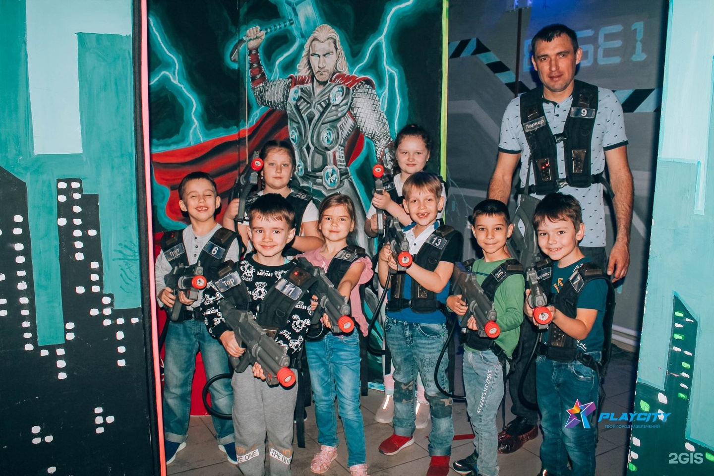 Playcity, развлекательный комплекс, улица Лермонтова, 31, Волгоград — 2ГИС