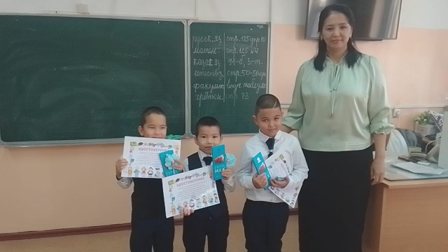 Мұздағы жалаңаш кеуделер фотосы Шұлықтар, большие жопы, анал