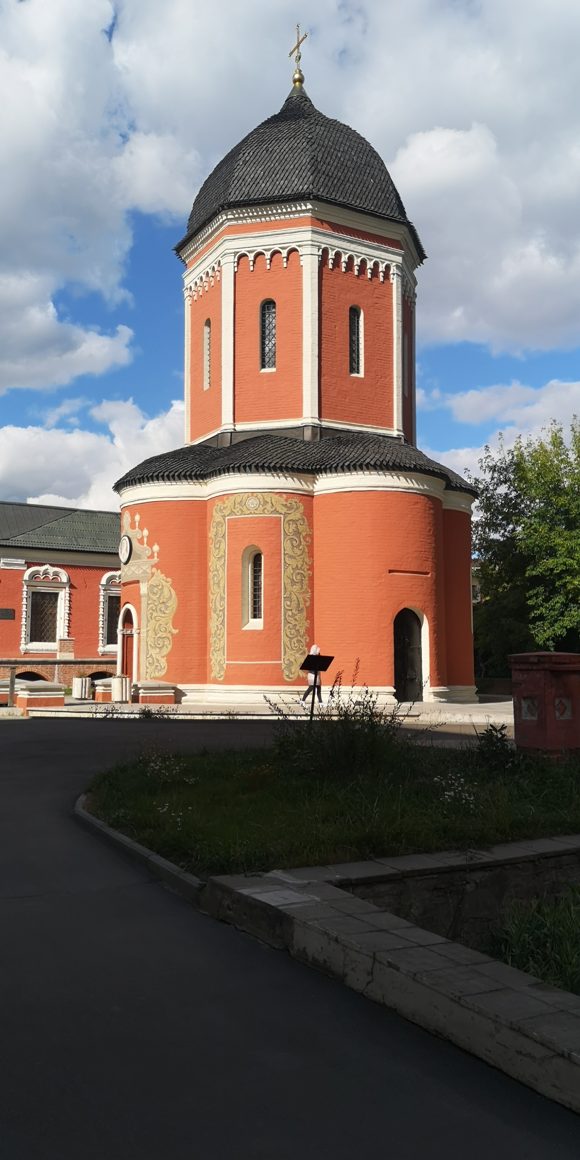 Храм святителя Петра митрополита Московского, Высоко-Петровский мужской  монастырь, Высоко-Петровский мужской монастырь, улица Петровка, 28 ст10,  Москва — 2ГИС