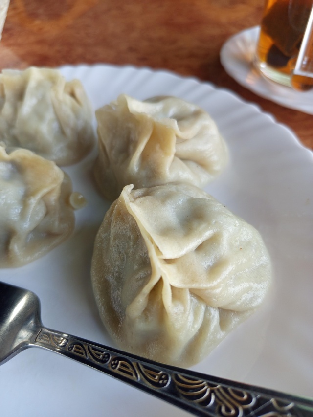 Қисық қара әйелдер порносының фотосуреттері