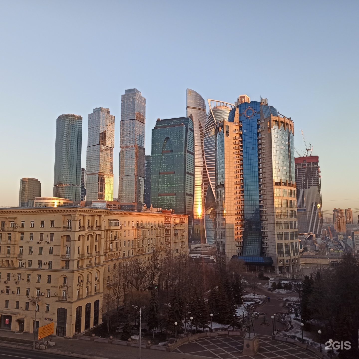 Кутузовский проспект, 23 к1 в Москве — 2ГИС