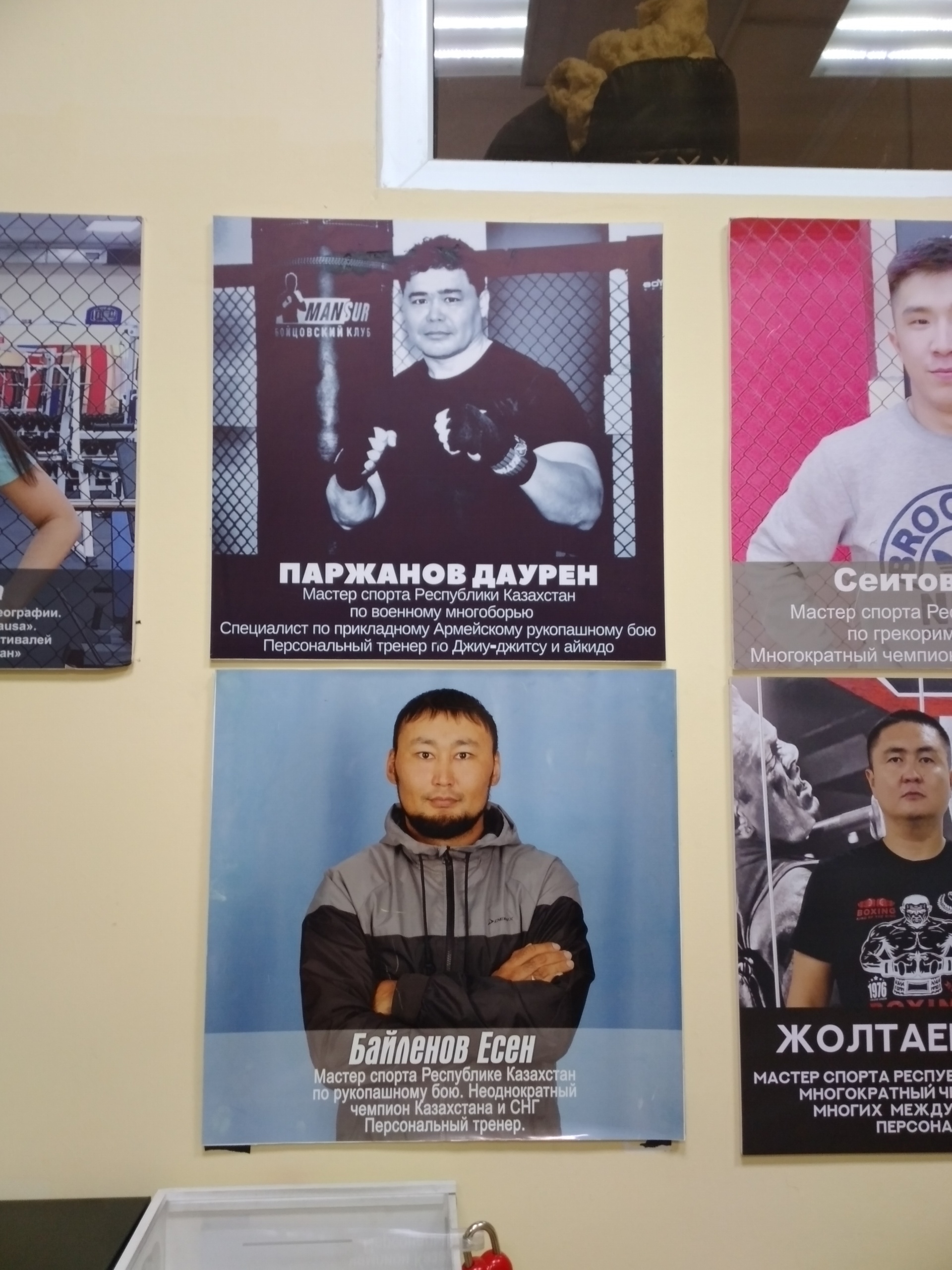 Қыздардың спермы жалап жатқан порно видеолары Лицет сперму из анус пизду жопа