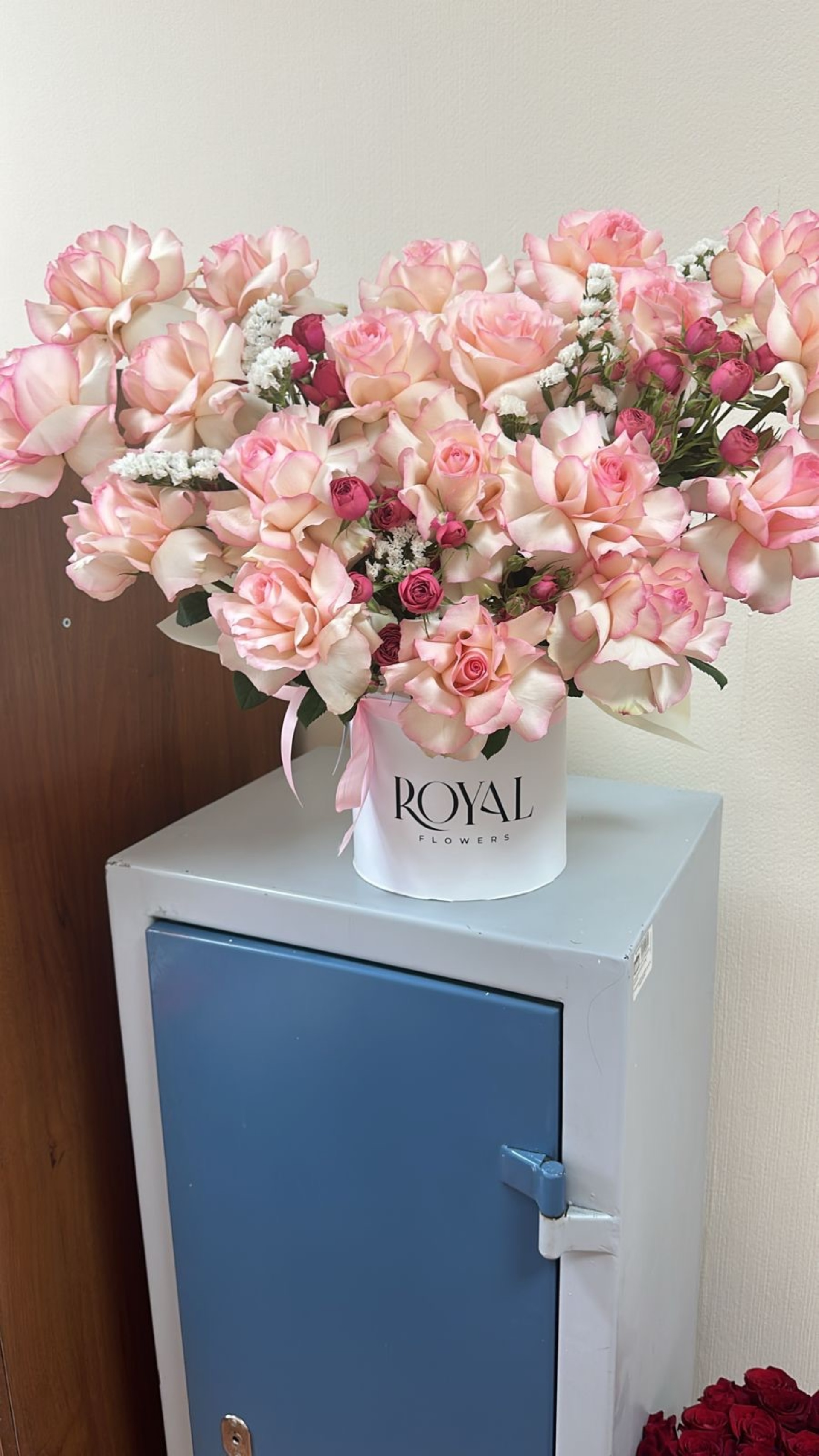 Royal Flowers, цветочный салон, улица Протозанова, 61, Усть-Каменогорск —  2ГИС