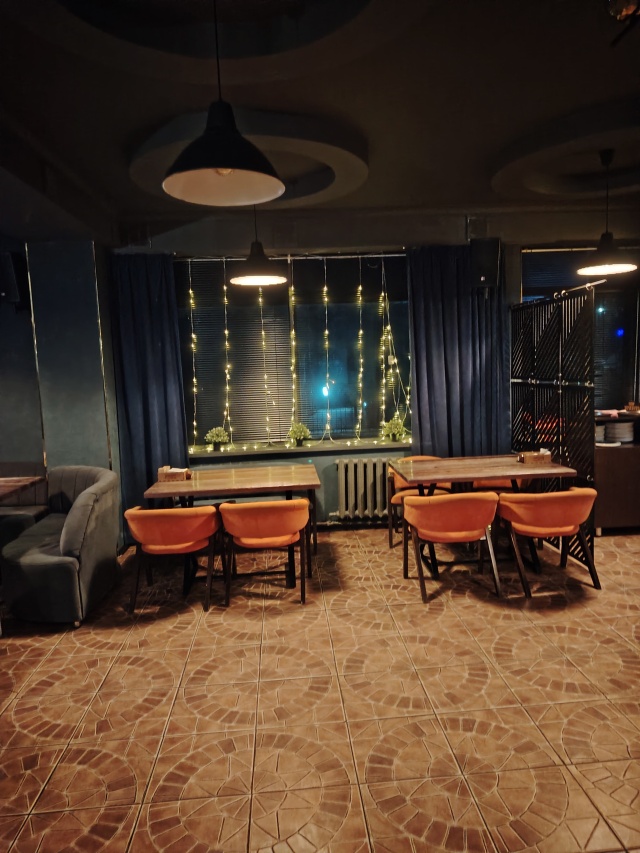 Порно актриса Бретт Росси Порнодағы Айрин