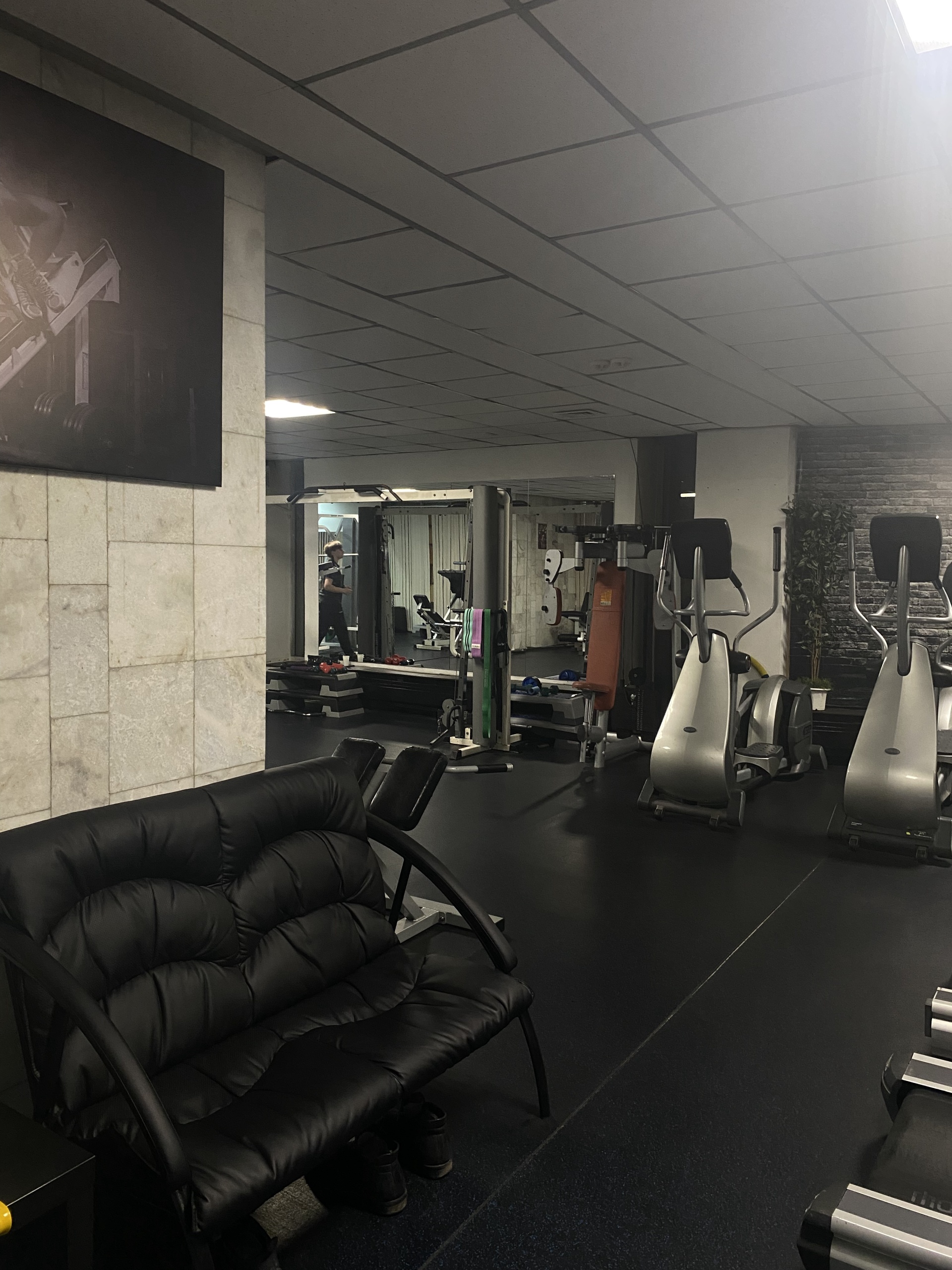 Olimp_gym_training, тренажерный зал, ДК Молодежи, Перелёта, 1, Омск — 2ГИС