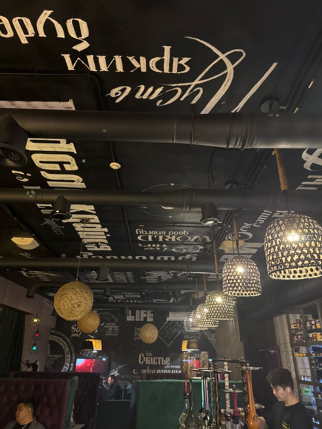 Жалаңаш альпинистердің фотолары мен видеолары