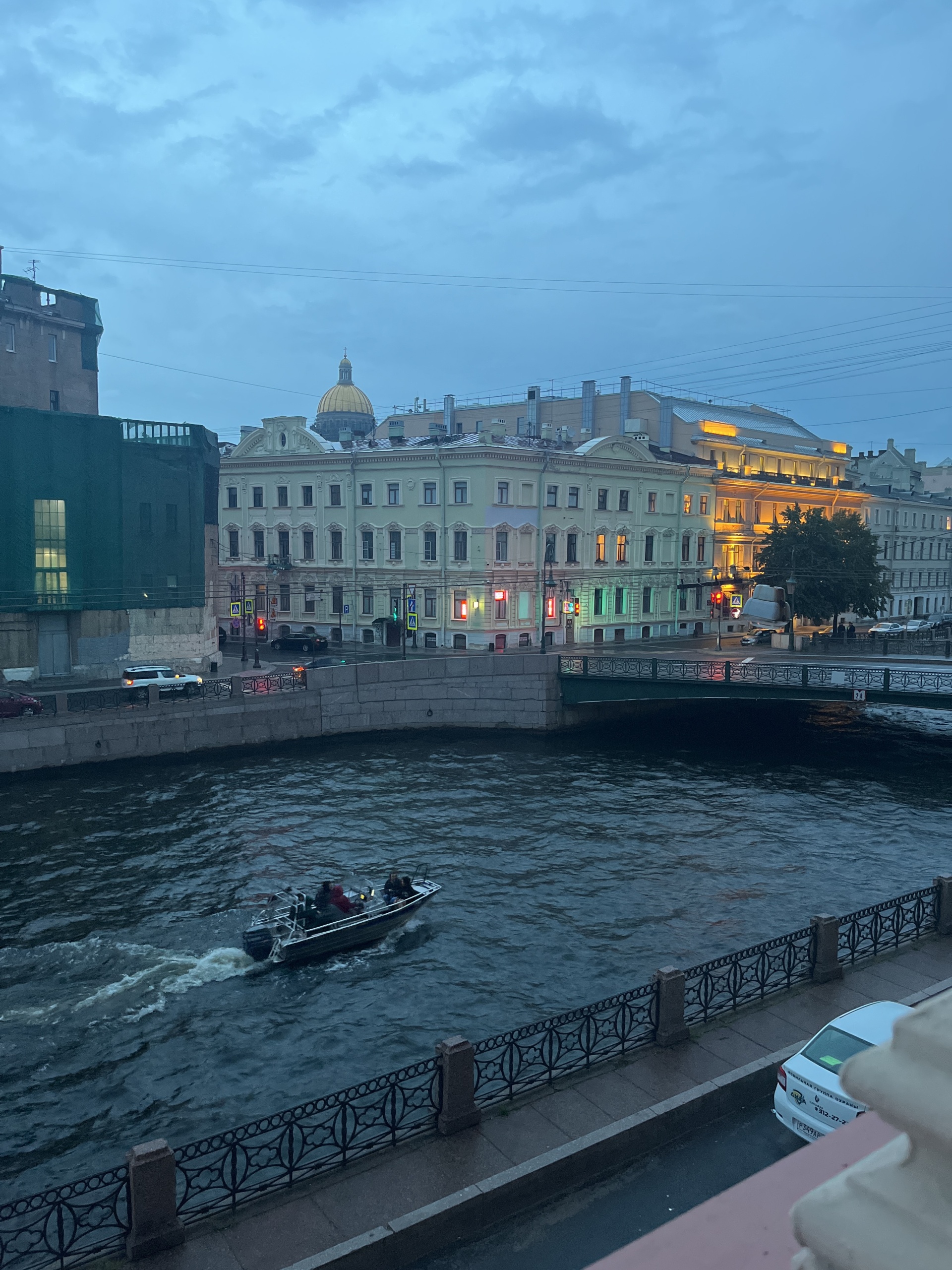 Соло на Набережной Мойки, сеть отелей, апартаментов и гостевых домов, набережная  реки Мойки, 82, Санкт-Петербург — 2ГИС