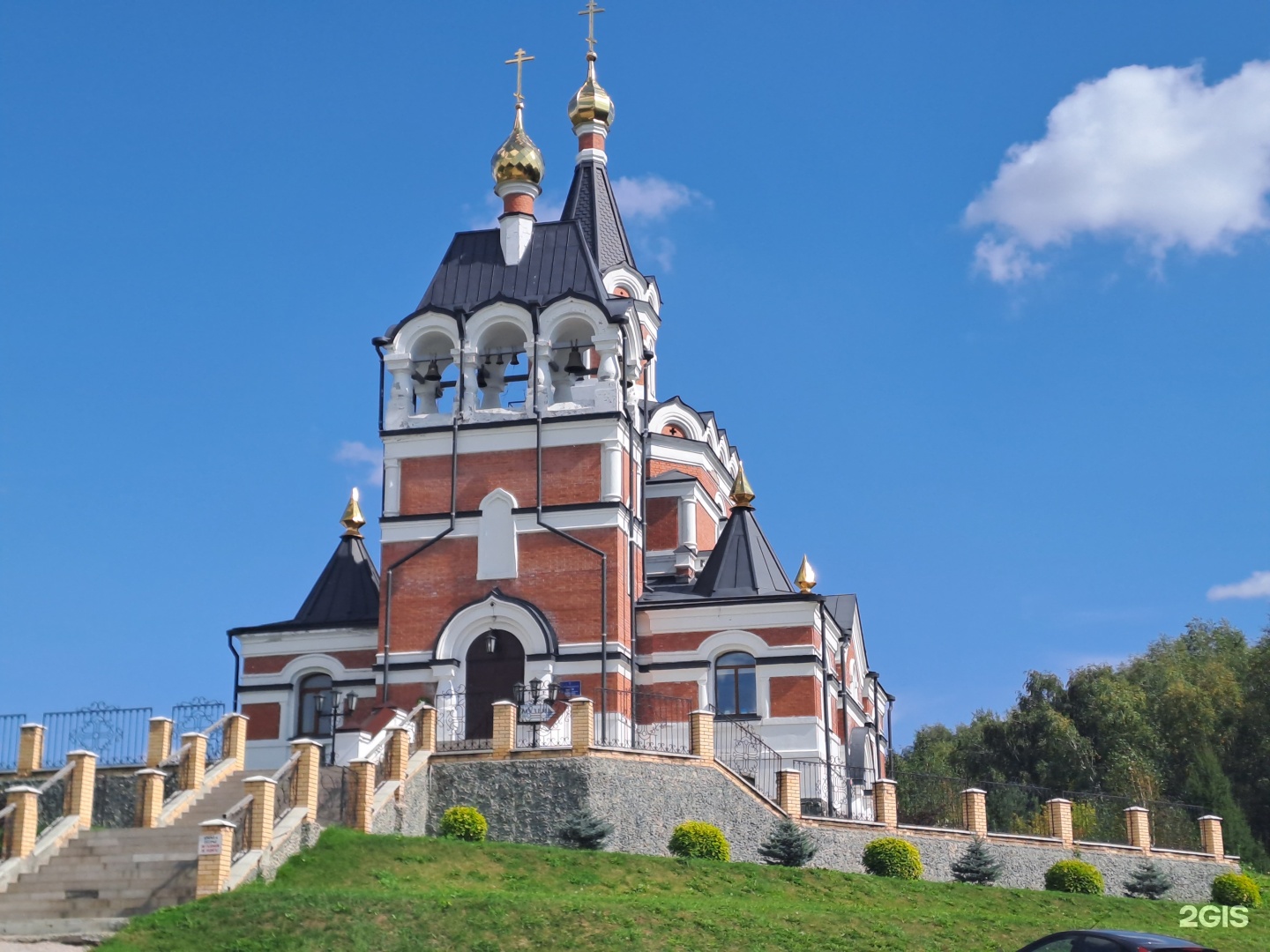 Храм в честь Новомучеников и Исповедников Церкви Русской, Центральная,  Храм, Искитим — 2ГИС