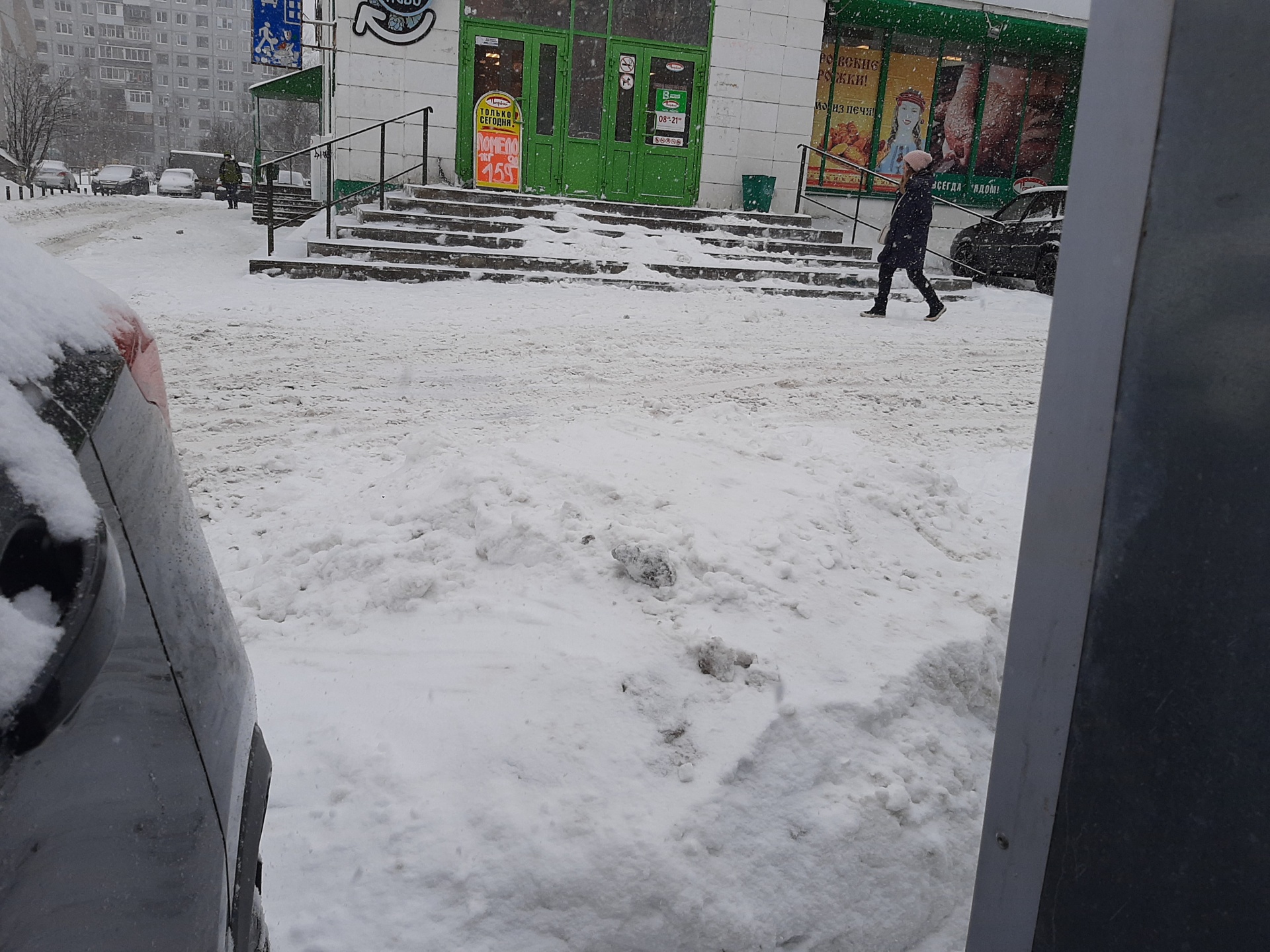 Петровский, торговая компания, проспект Ломоносова, 90, Архангельск — 2ГИС