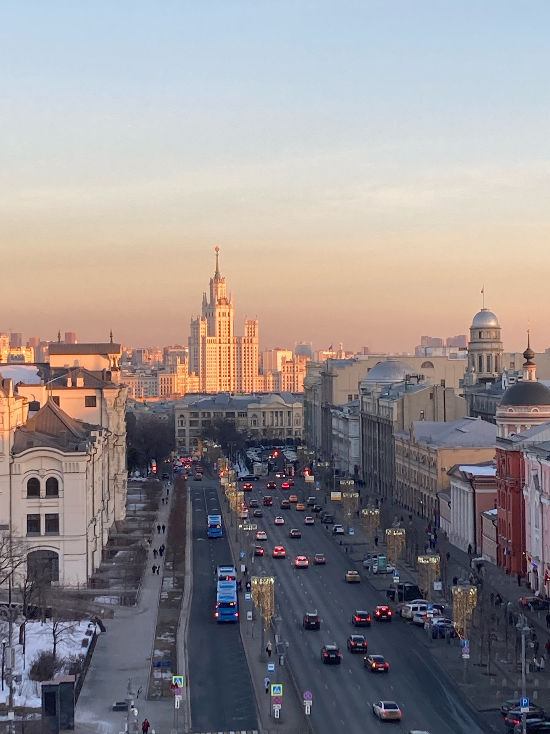 ЦДМ, смотровая площадка, ЦДМ, Театральный проезд, 5, Москва — 2ГИС