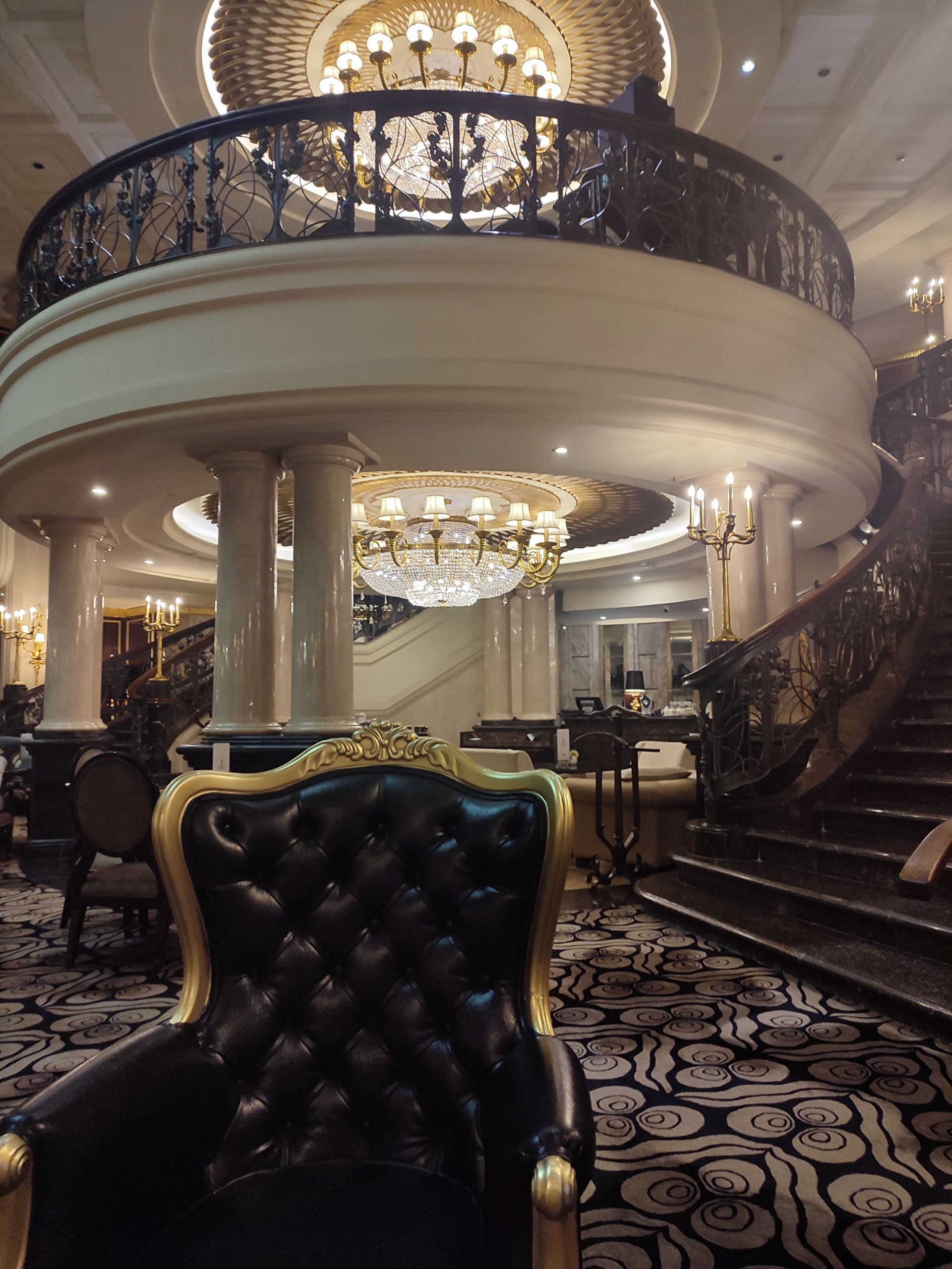 The St.Regis Moscow Nikolskaya, гостиница, Никольская улица, 12, Москва —  2ГИС