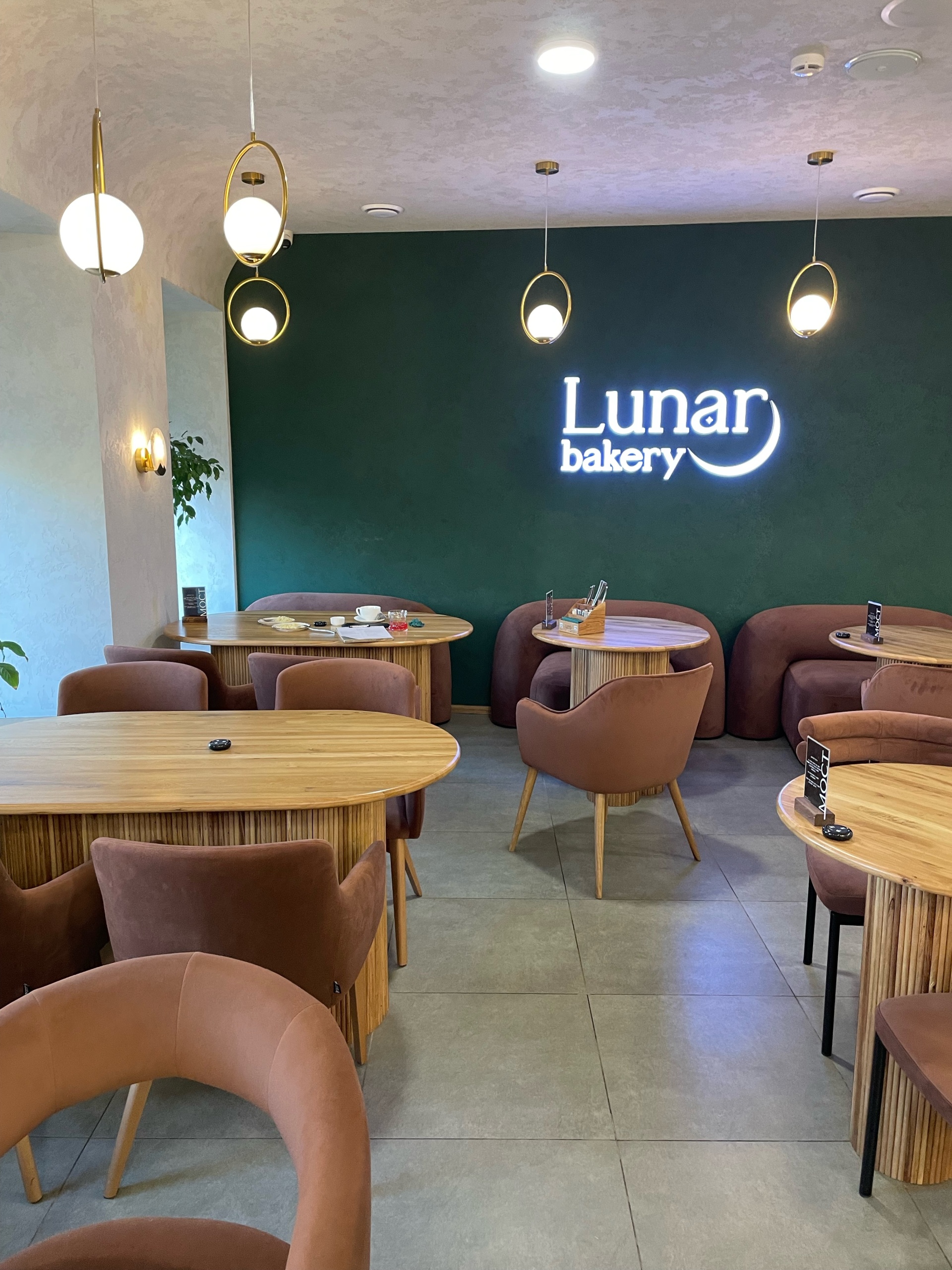 Lunar Bakery, кафе, Моисеенко, 24, Санкт-Петербург — 2ГИС