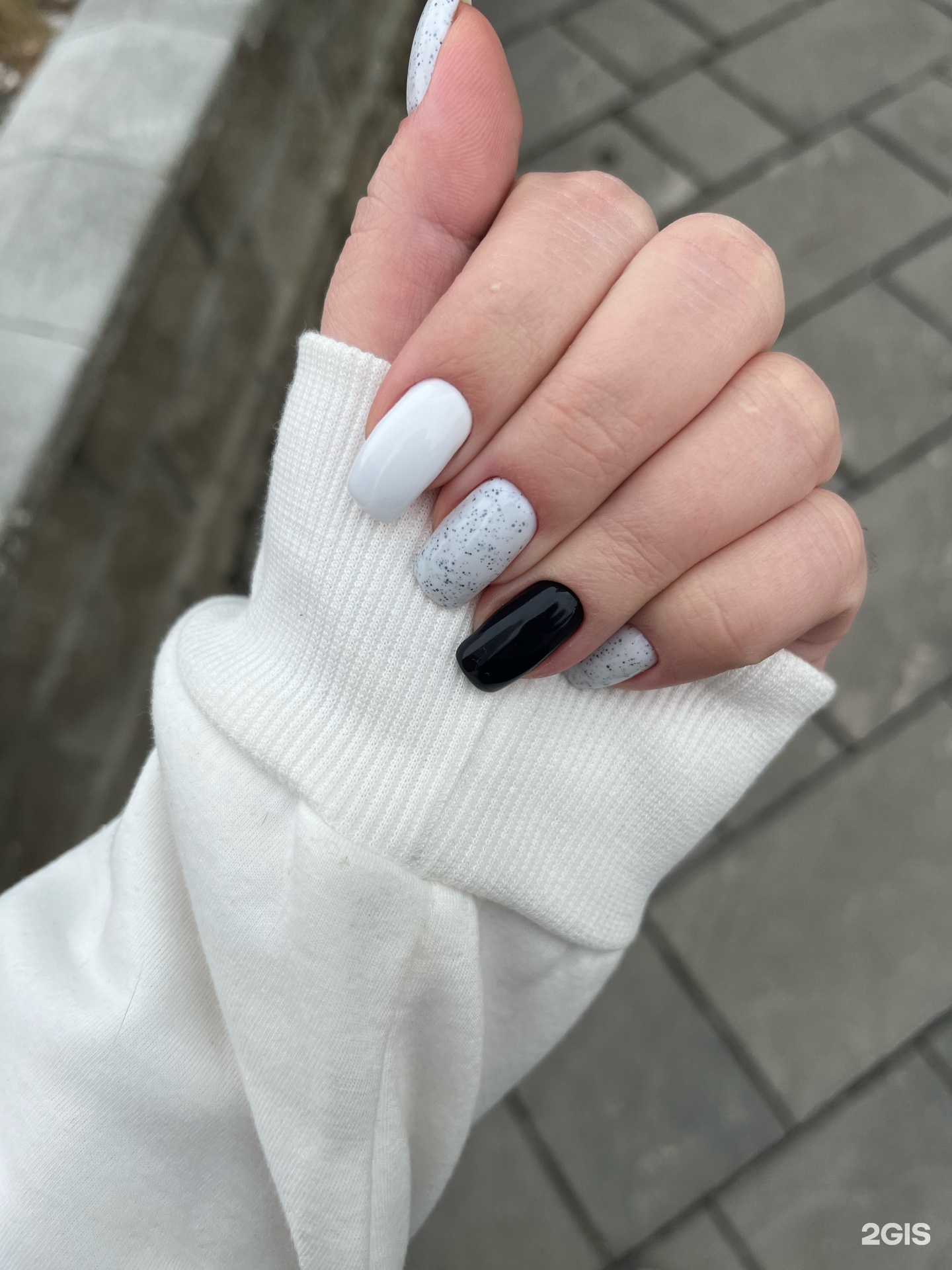 Brusnika nails, студия, улица Республики, 204 к5, Тюмень — 2ГИС