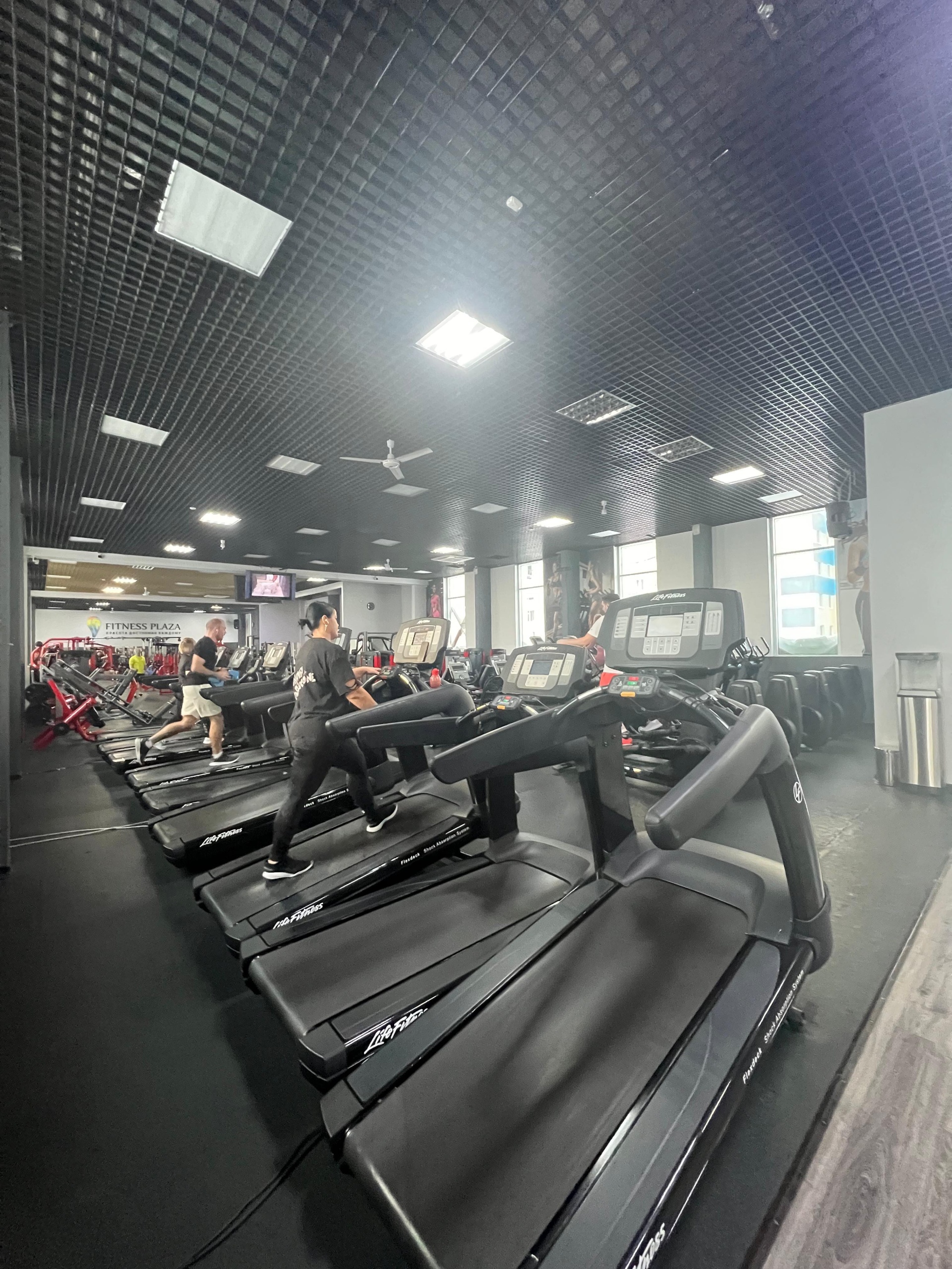 Fitness plaza, фитнес-клуб, улица Университетская, 25а, Сургут — 2ГИС